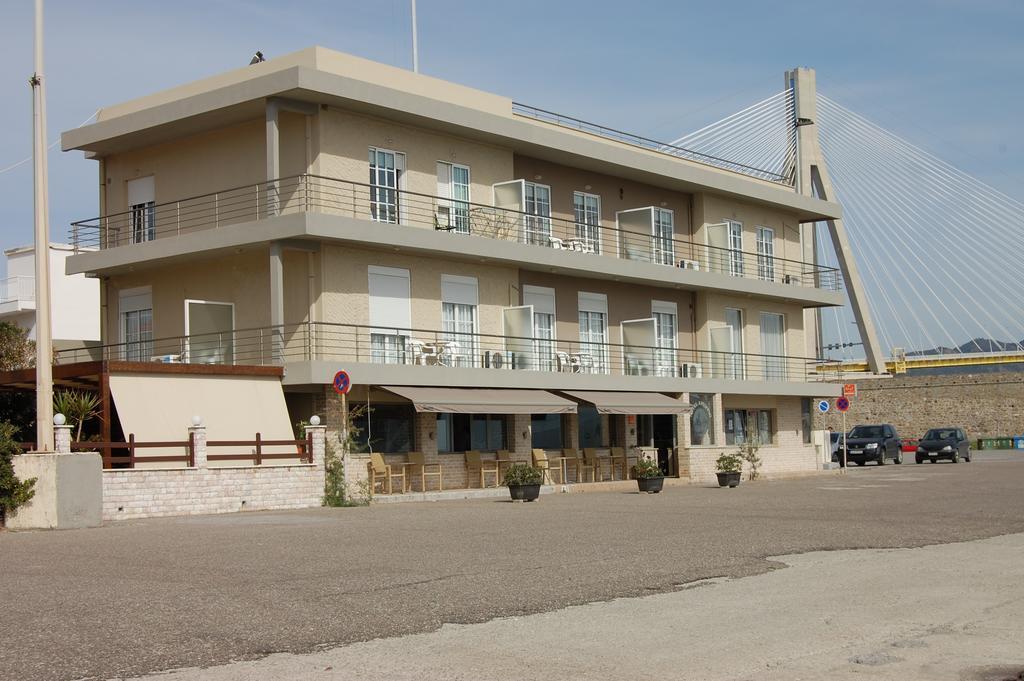 Hotel Andírrion מראה חיצוני תמונה